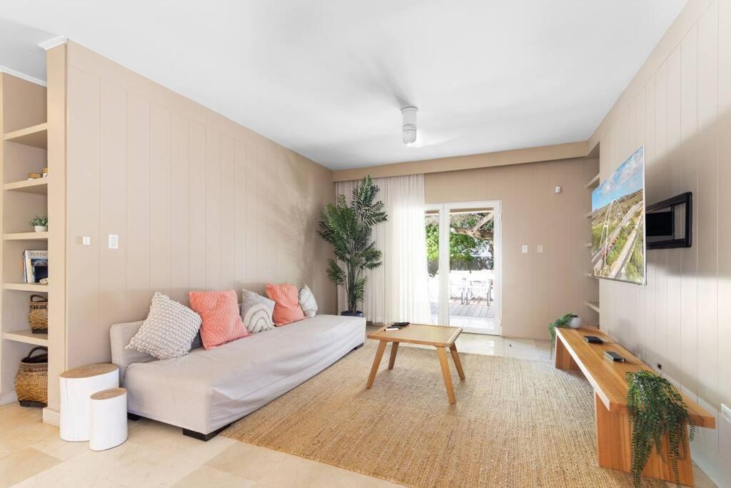 Bocobay Catalina Beach House