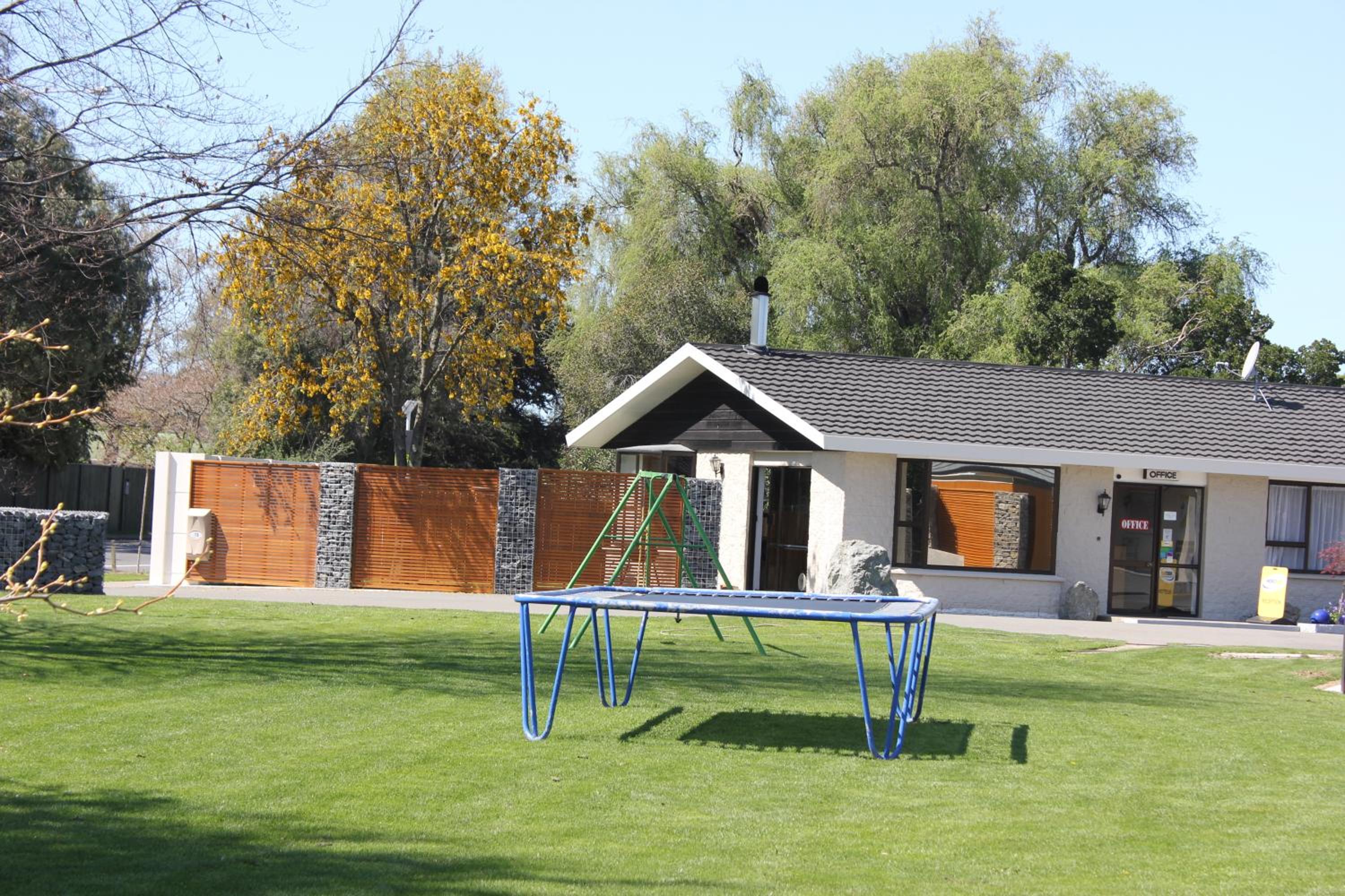 Cherylea Motel