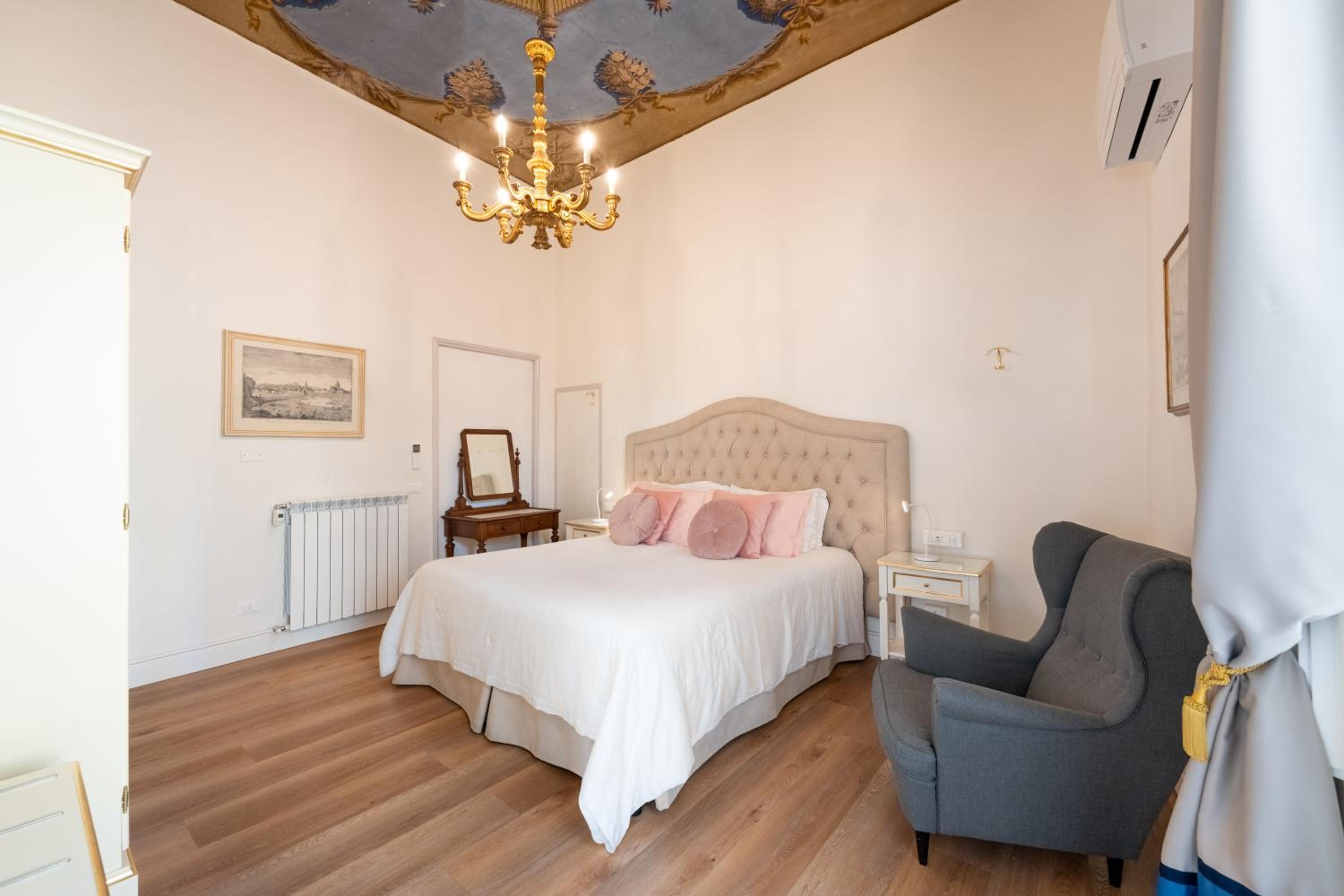 Palazzo D'Ambra Residenza d'Epoca