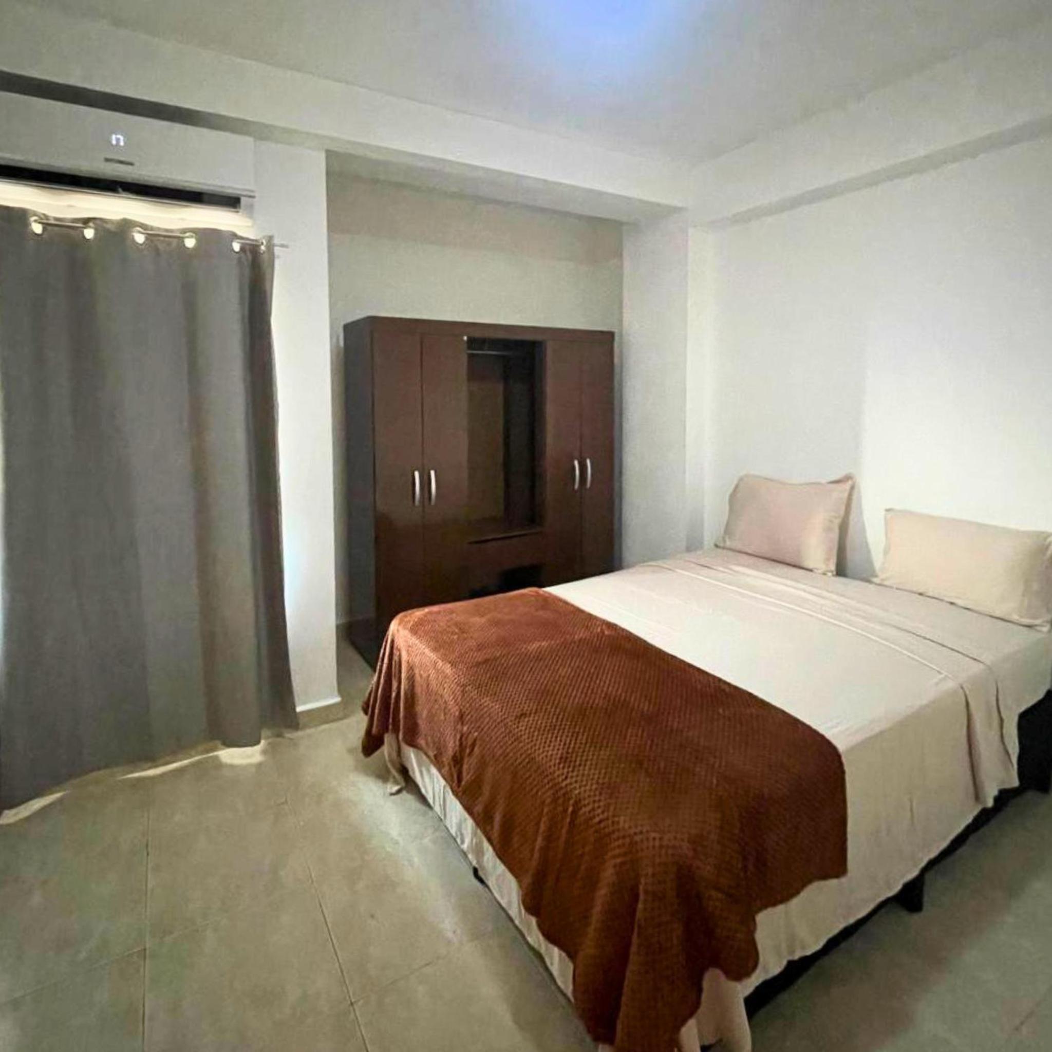 Apartamento Ejecutivo Valencia Excelente Ubicación