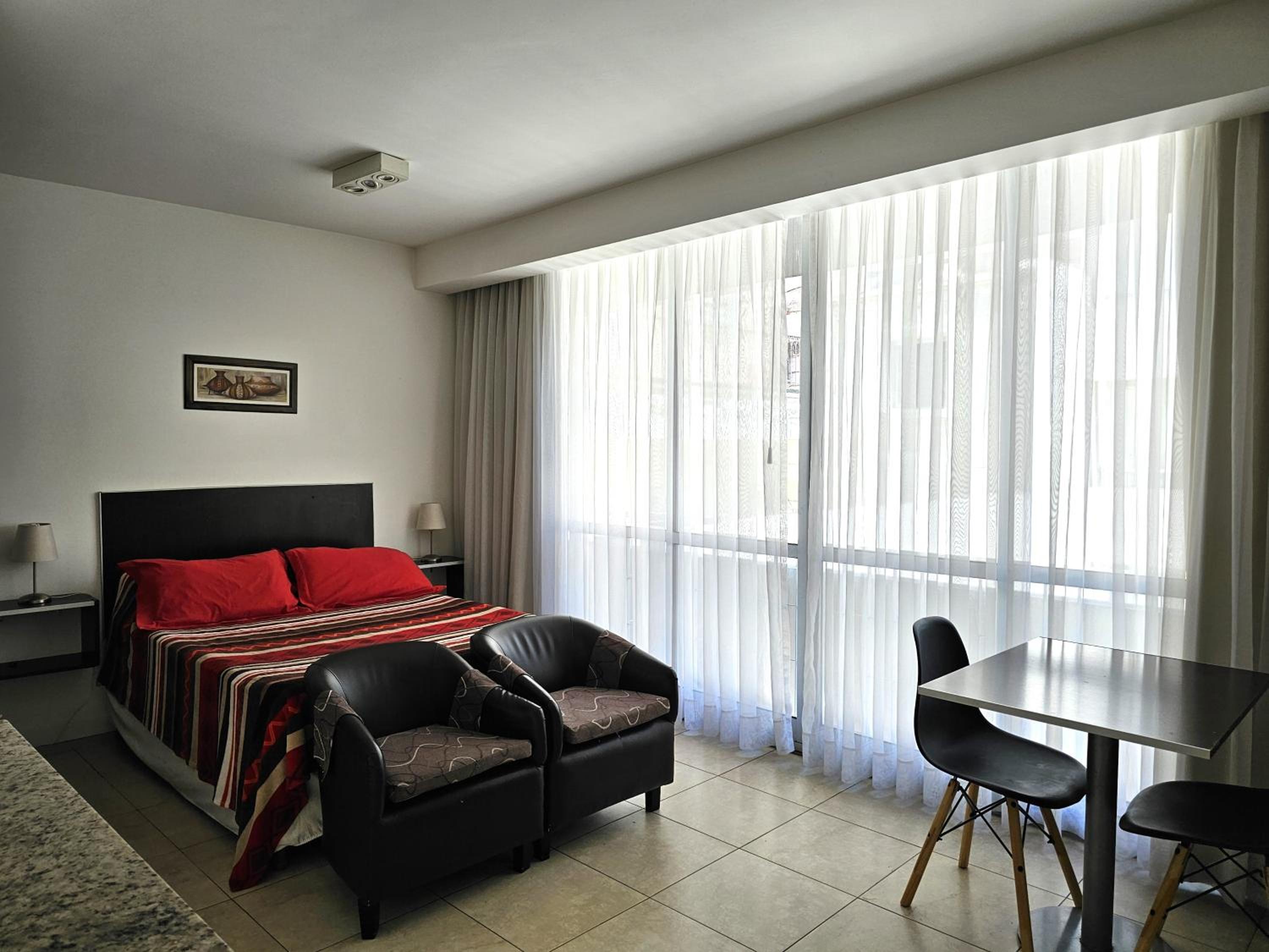 Amplios y Cómodos Monoambientes en Monserrat