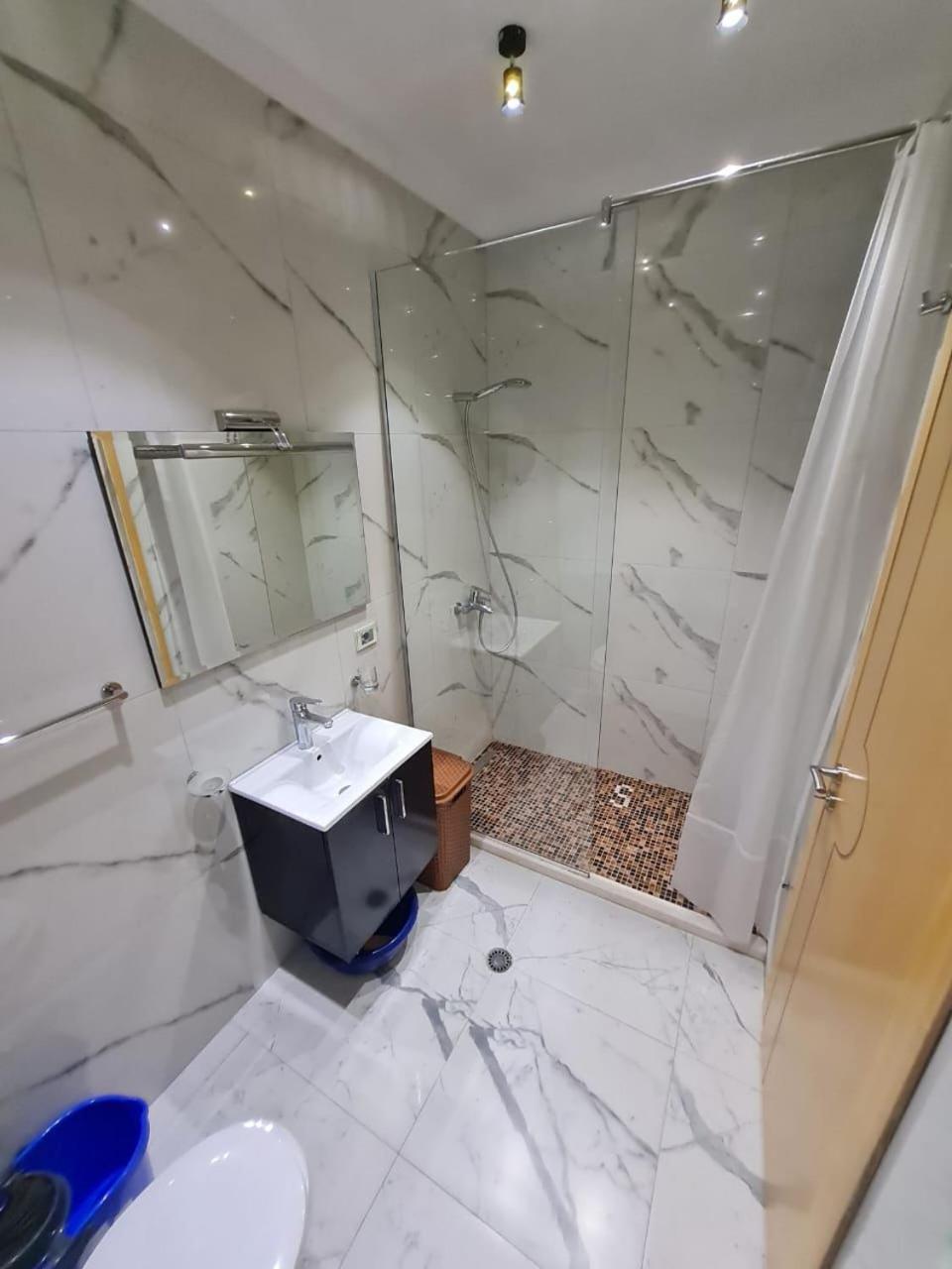 I&S Apartment 4