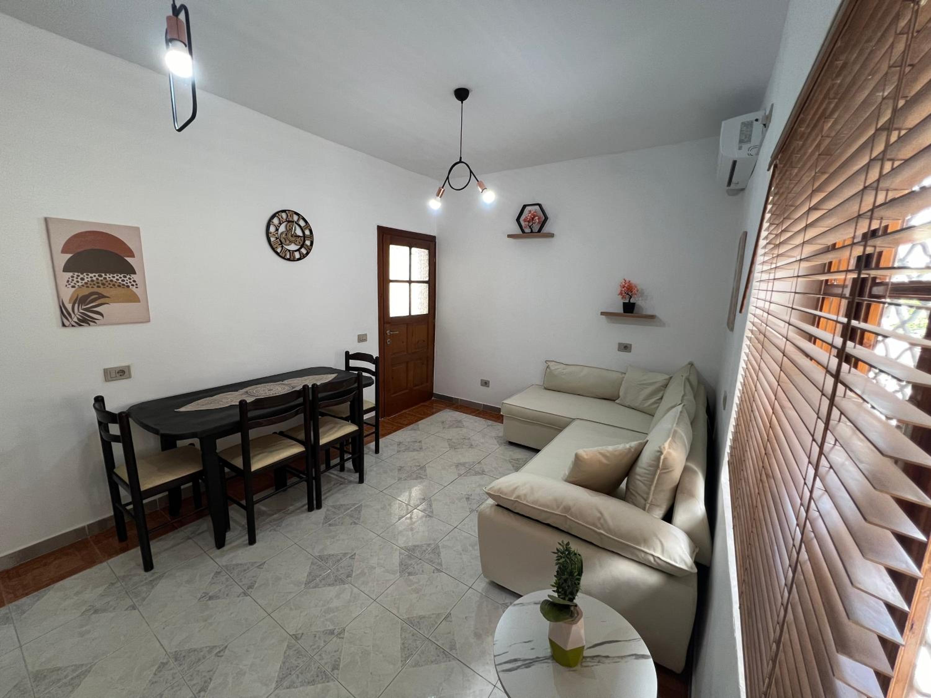Vlora Guest House