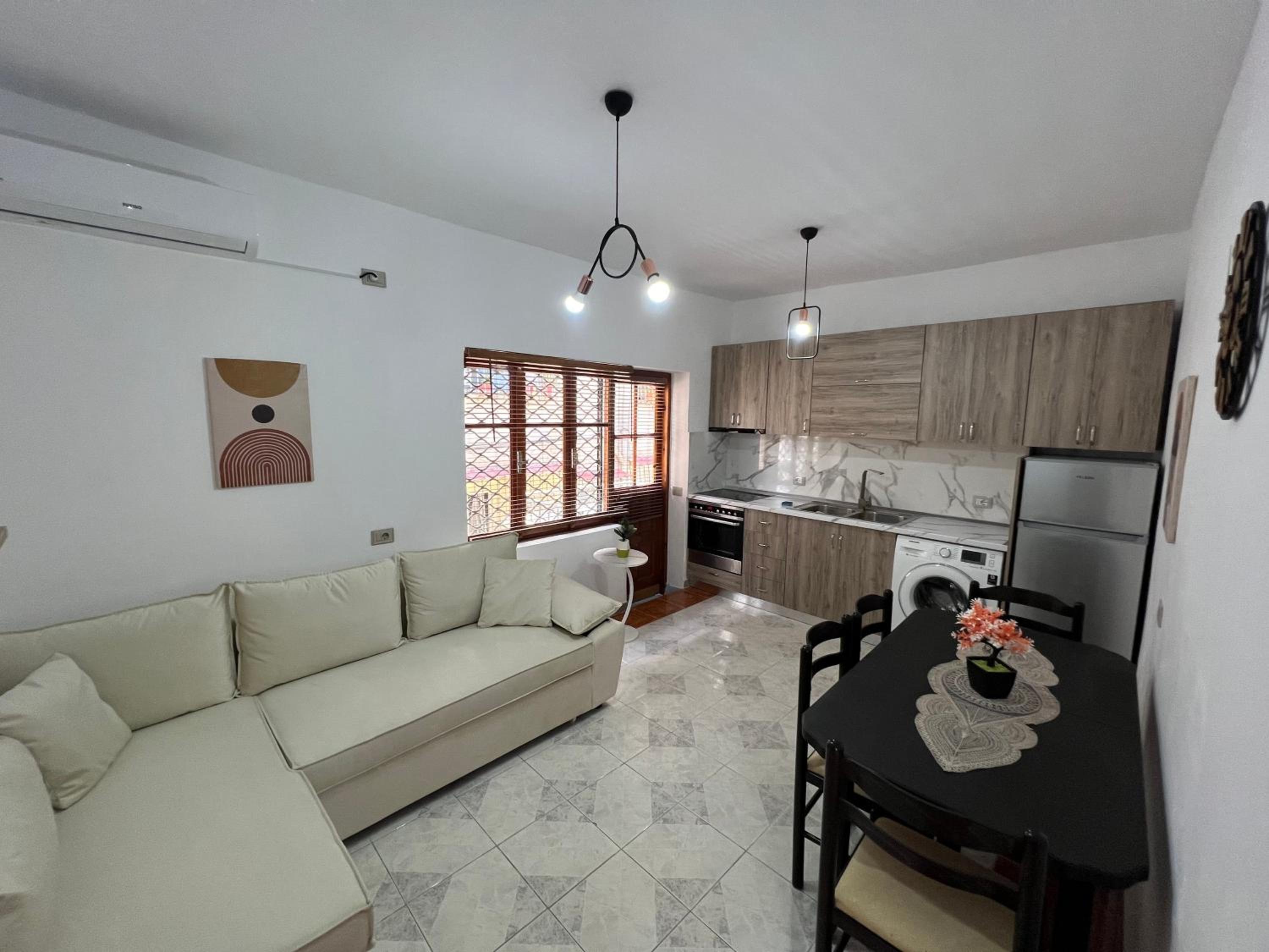 Vlora Guest House