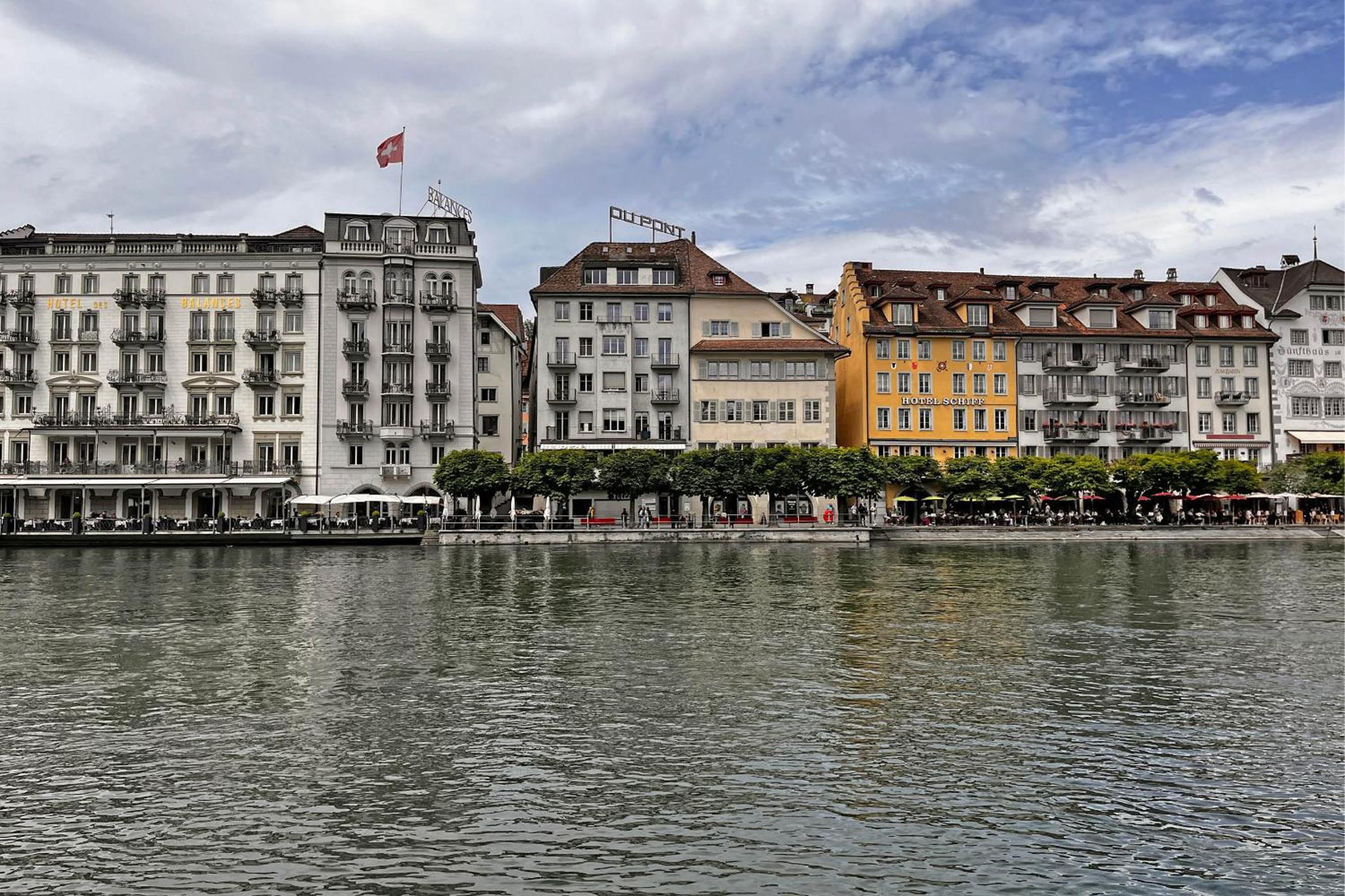 Townhouse Lucerne city I Old town I Mountain