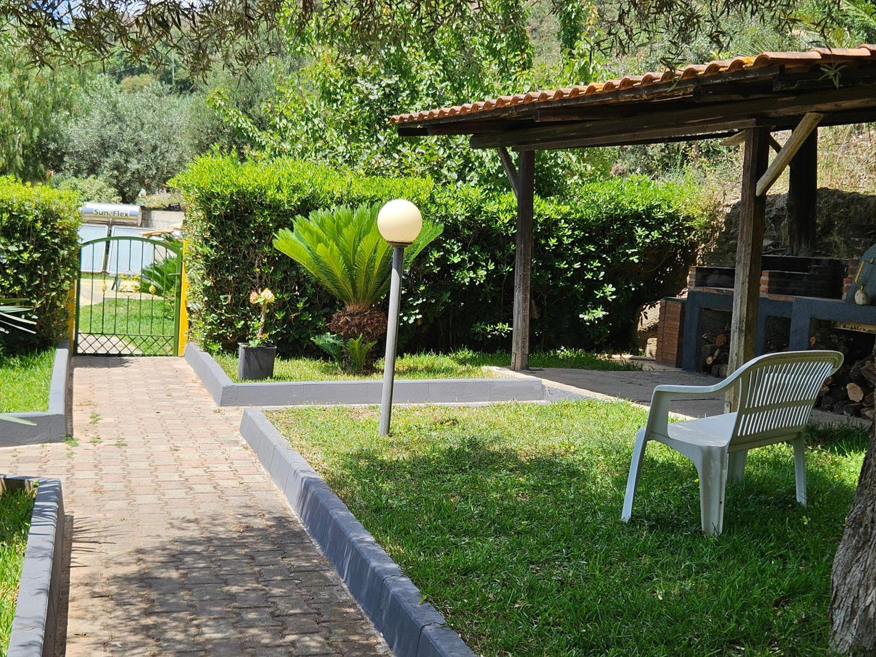 Photo 47