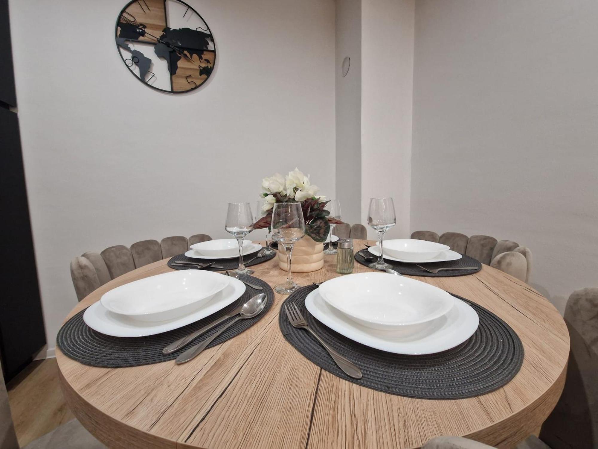 Spacious apartment Bela Vista - by TA Leut Agency