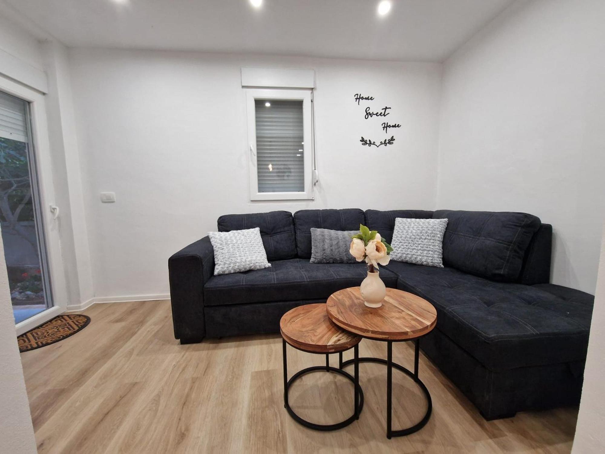 Spacious apartment Bela Vista - by TA Leut Agency