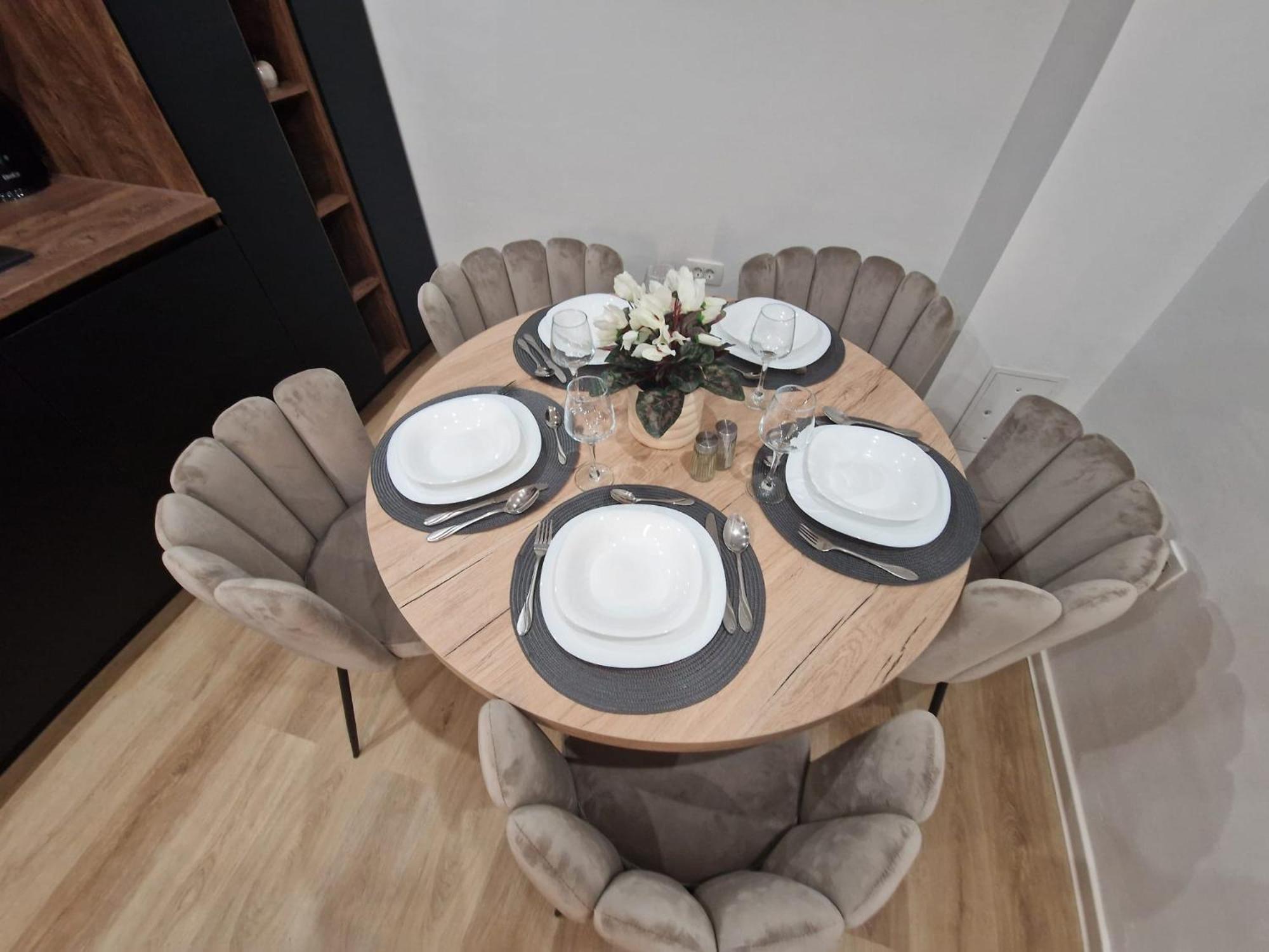 Spacious apartment Bela Vista - by TA Leut Agency