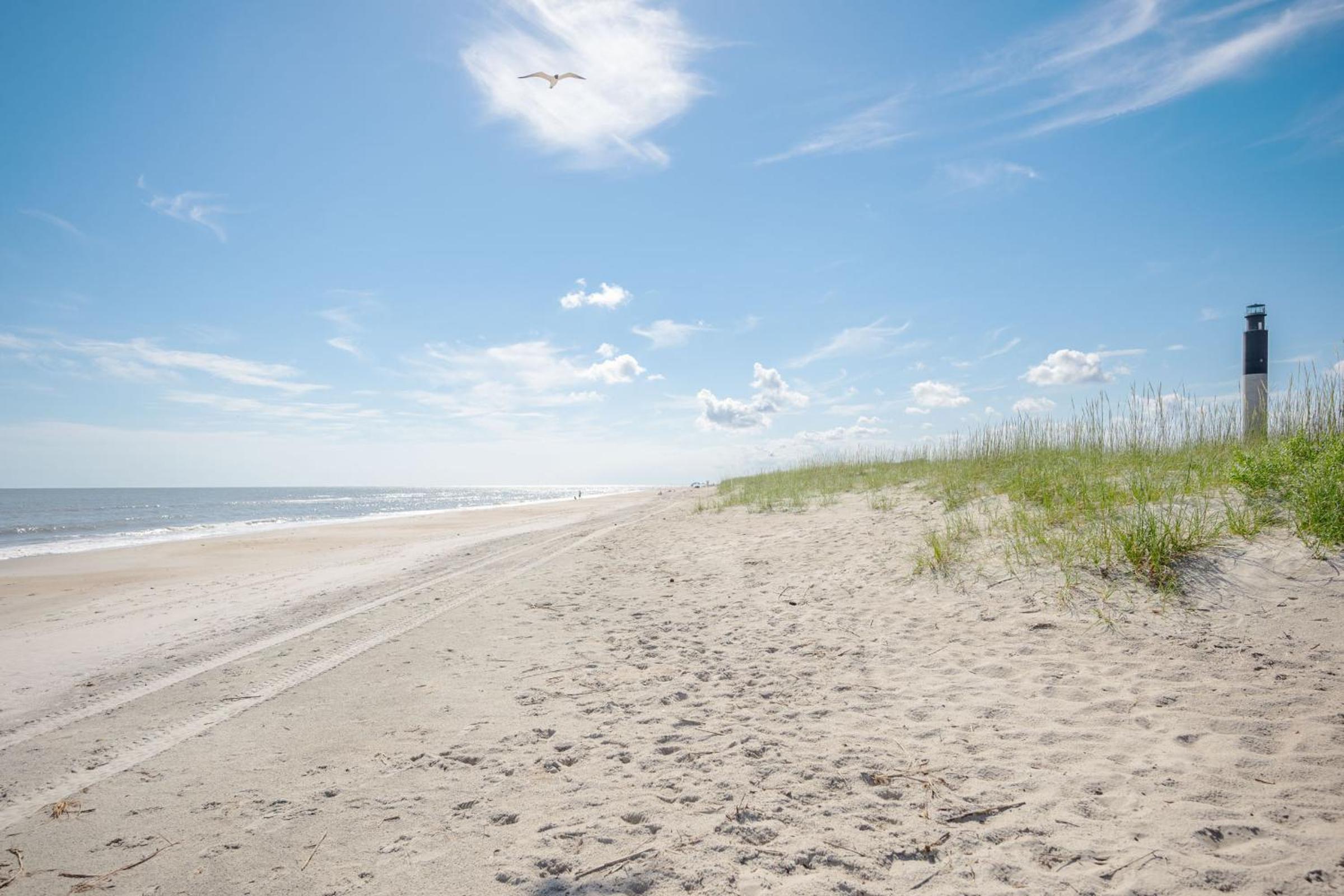 Serenity by the Sea by Oak Island Accommodations