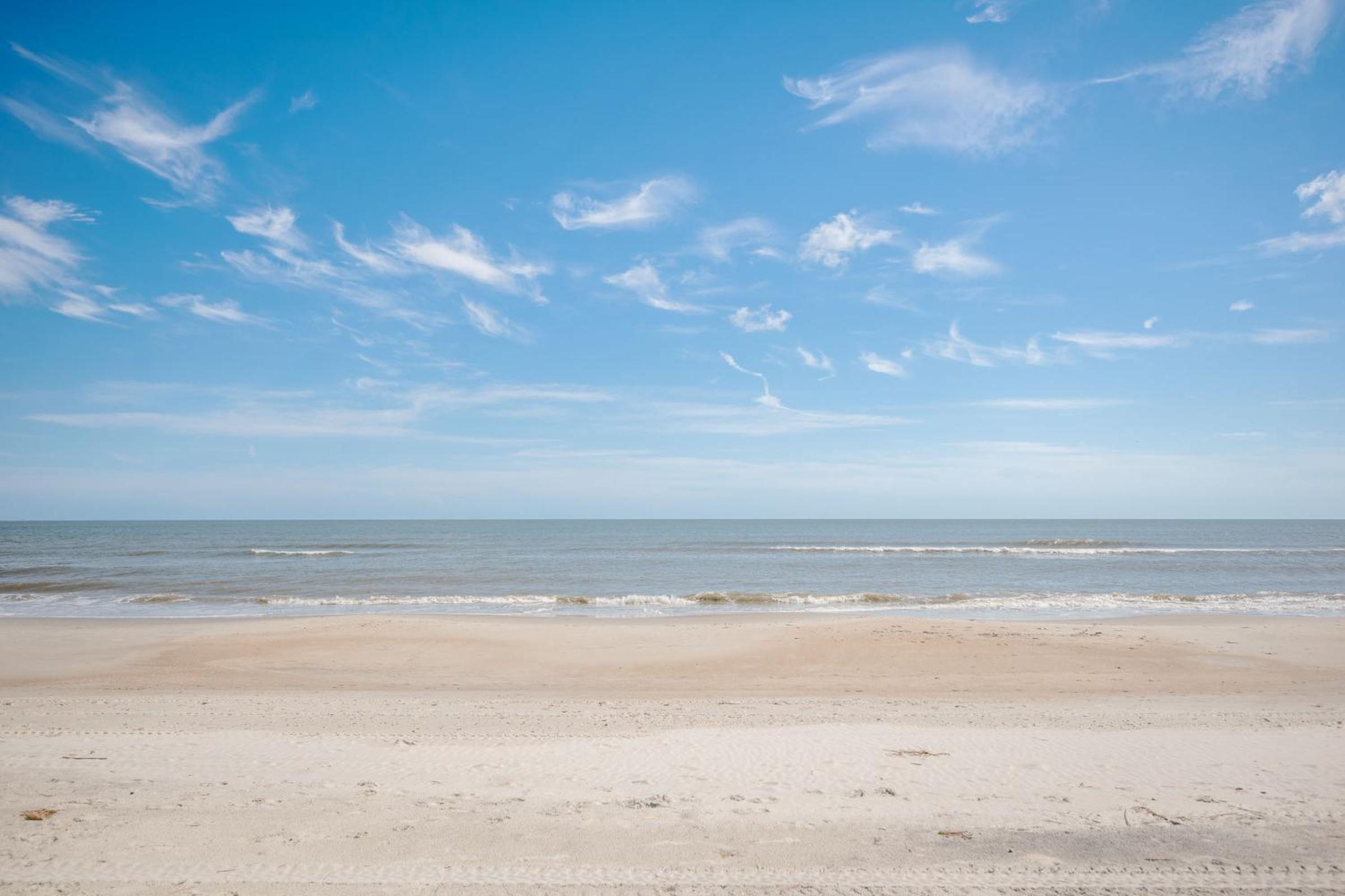 Serenity by the Sea by Oak Island Accommodations