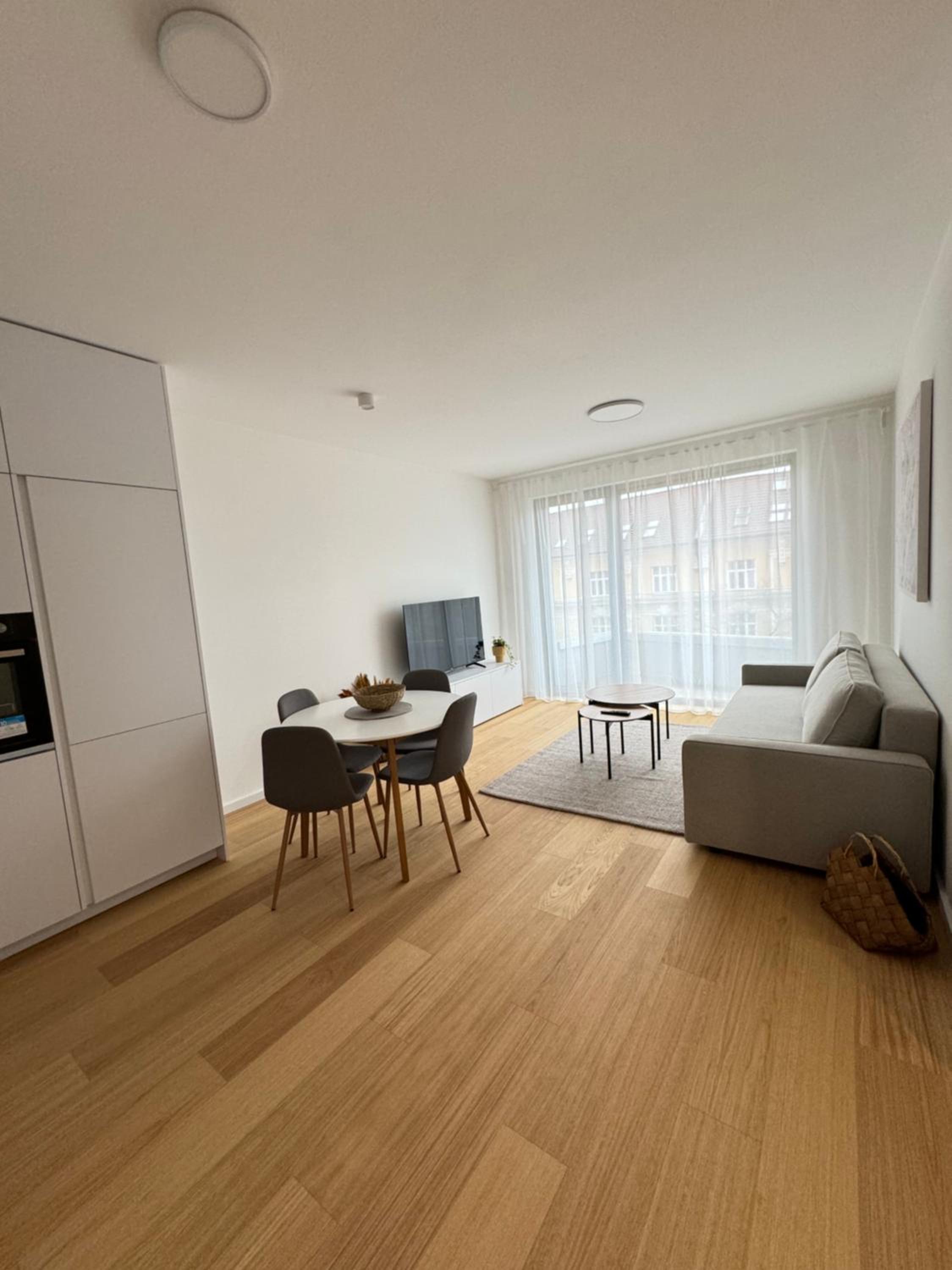 Aurora Apartments