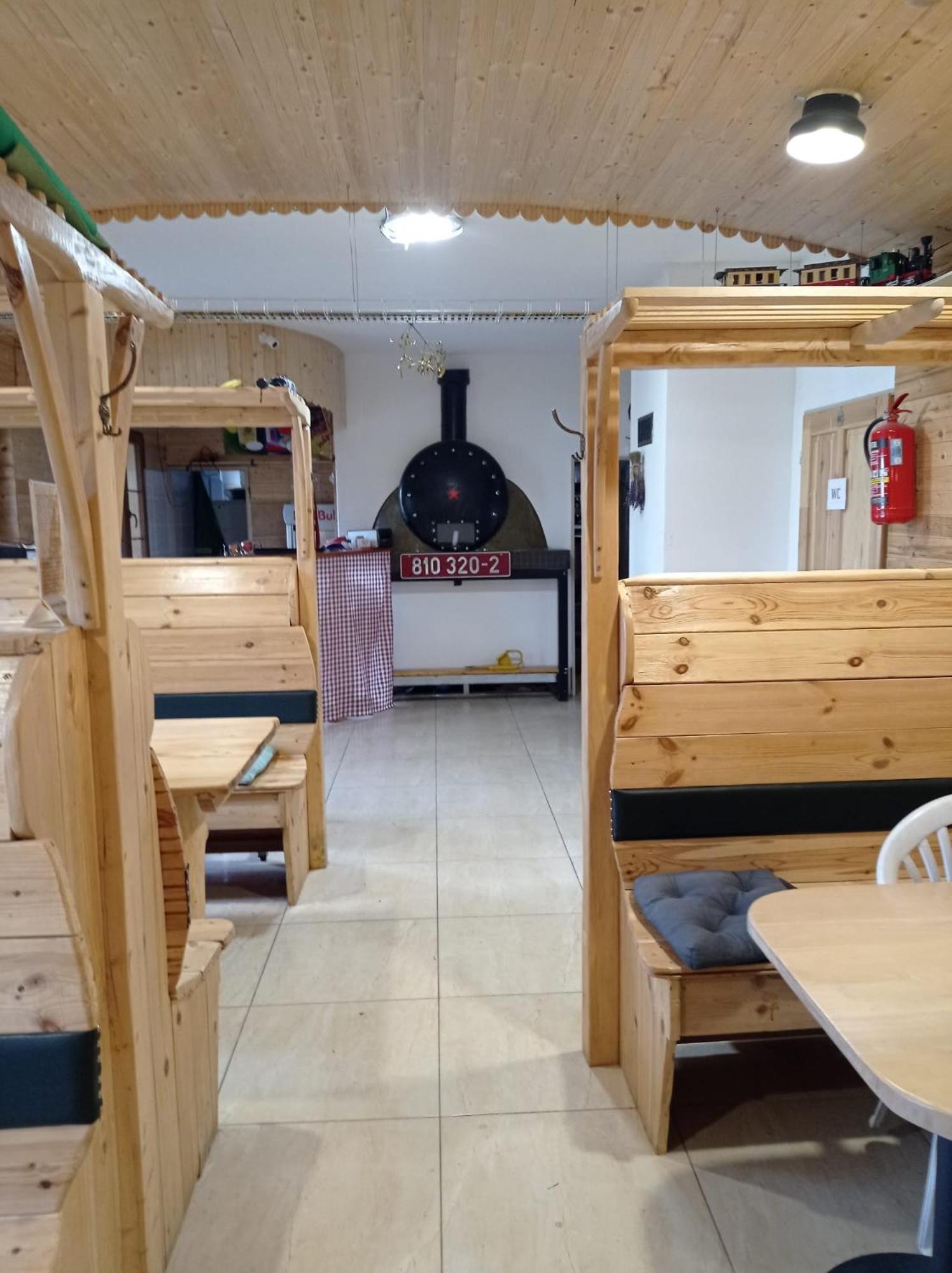 Penzion Pralinka sro Jesenice u Rakovníka