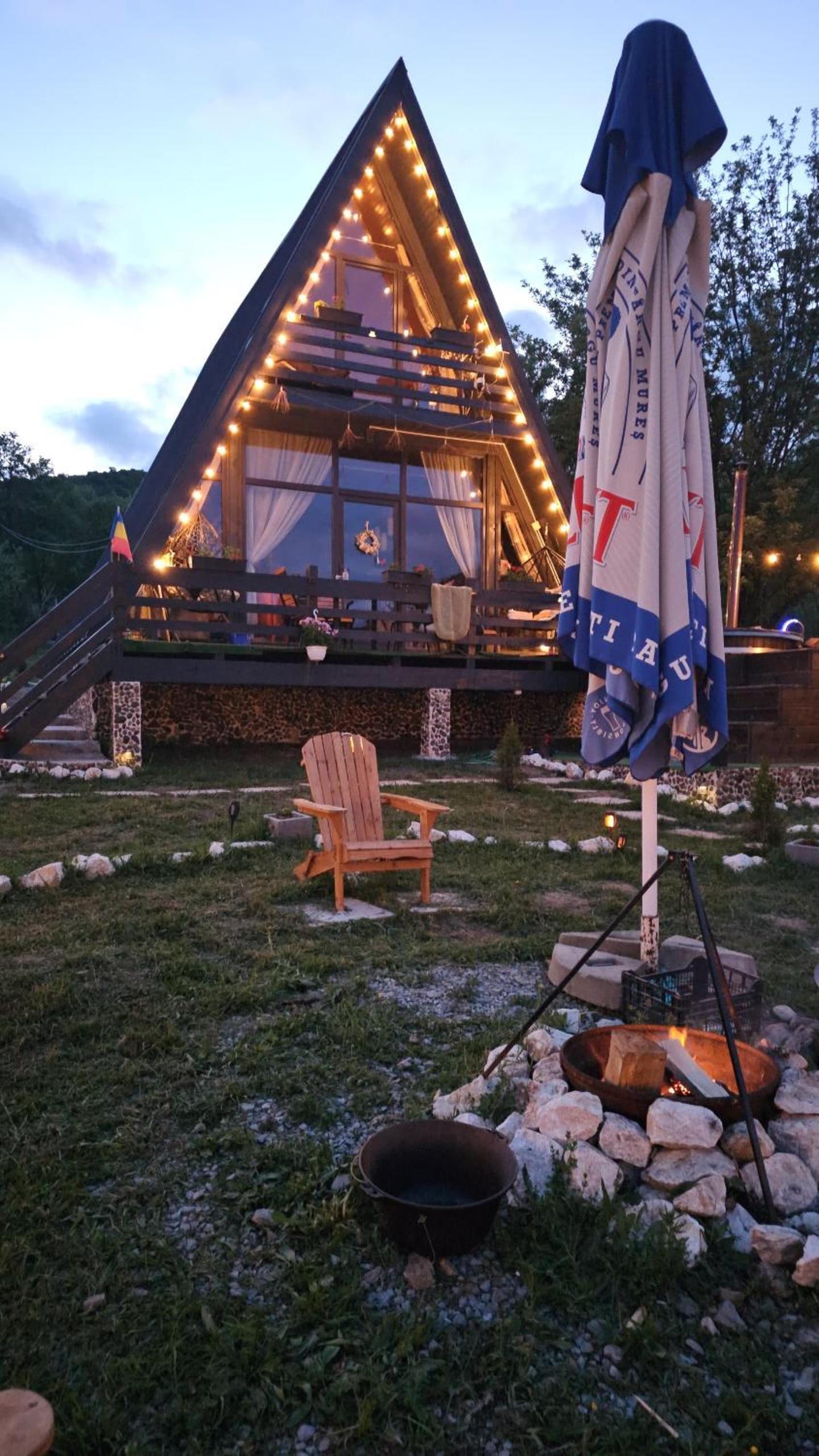 Cabana Apuseni Forest