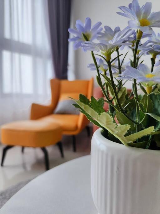 Luxury Spacious 4 Bedroom Suite - Cheras Maluri MRT