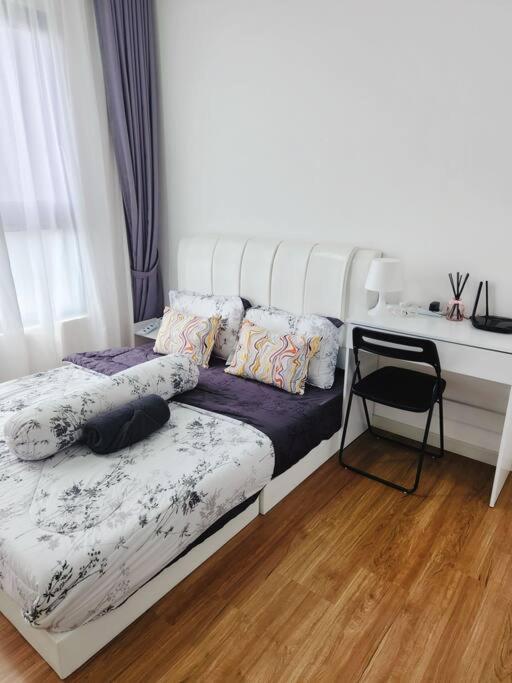 Luxury Spacious 4 Bedroom Suite - Cheras Maluri MRT