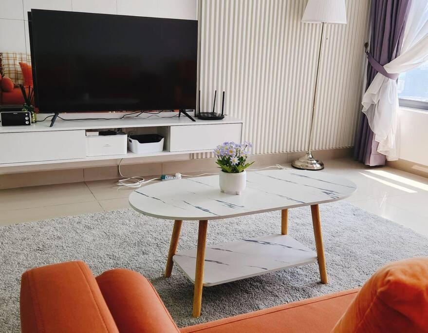 Luxury Spacious 4 Bedroom Suite - Cheras Maluri MRT