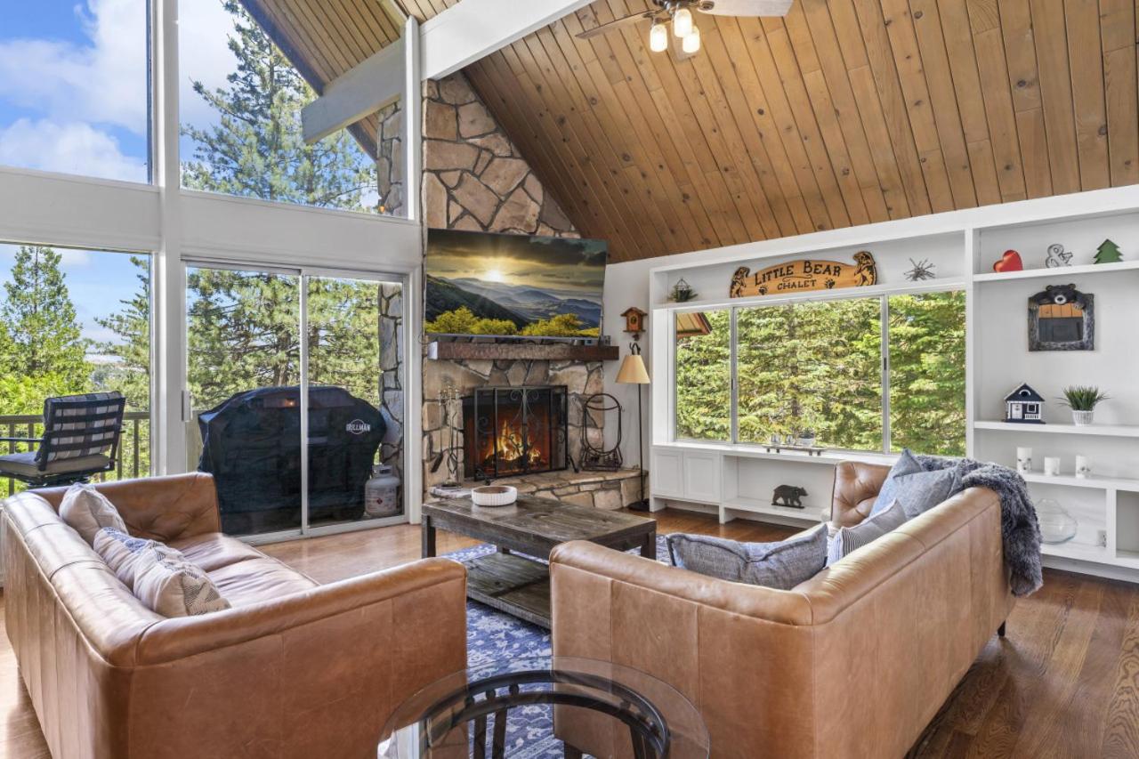 Luxe Mountain Retreat Lake Village Close Game Room AC Backs up to trails view 4