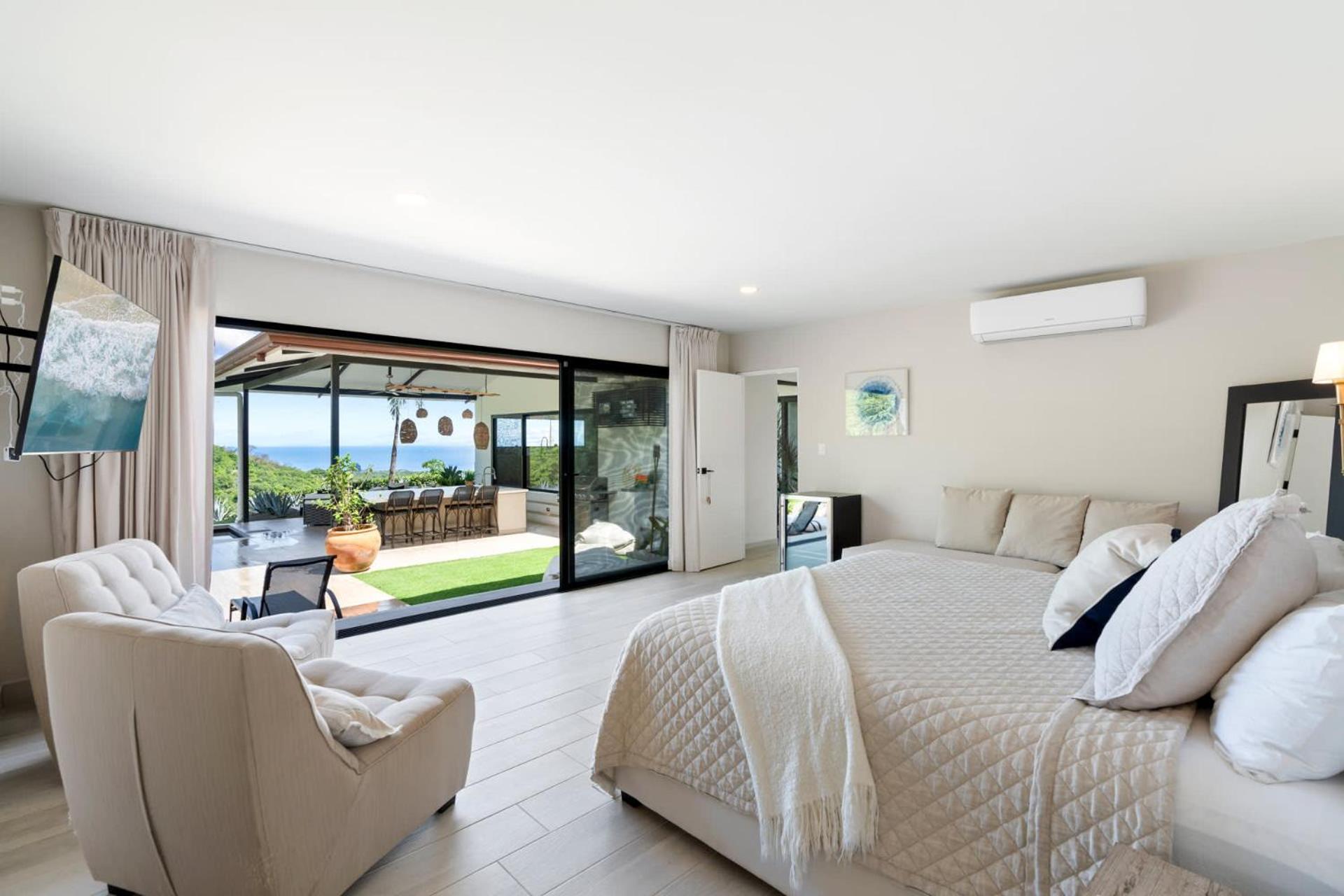 Luxe Tropical Villa with Sparkling Infinity Pool, Panoramic Ocean Views & Community Amenities