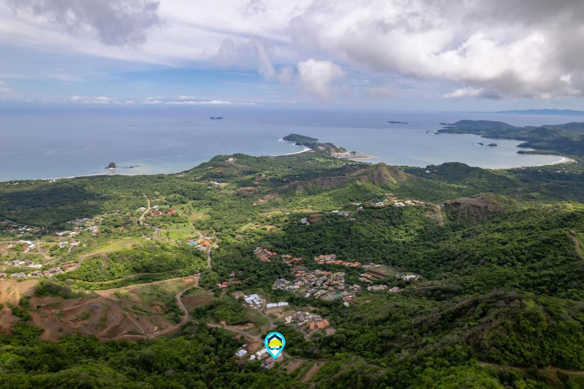Luxe Tropical Villa with Sparkling Infinity Pool, Panoramic Ocean Views & Community Amenities