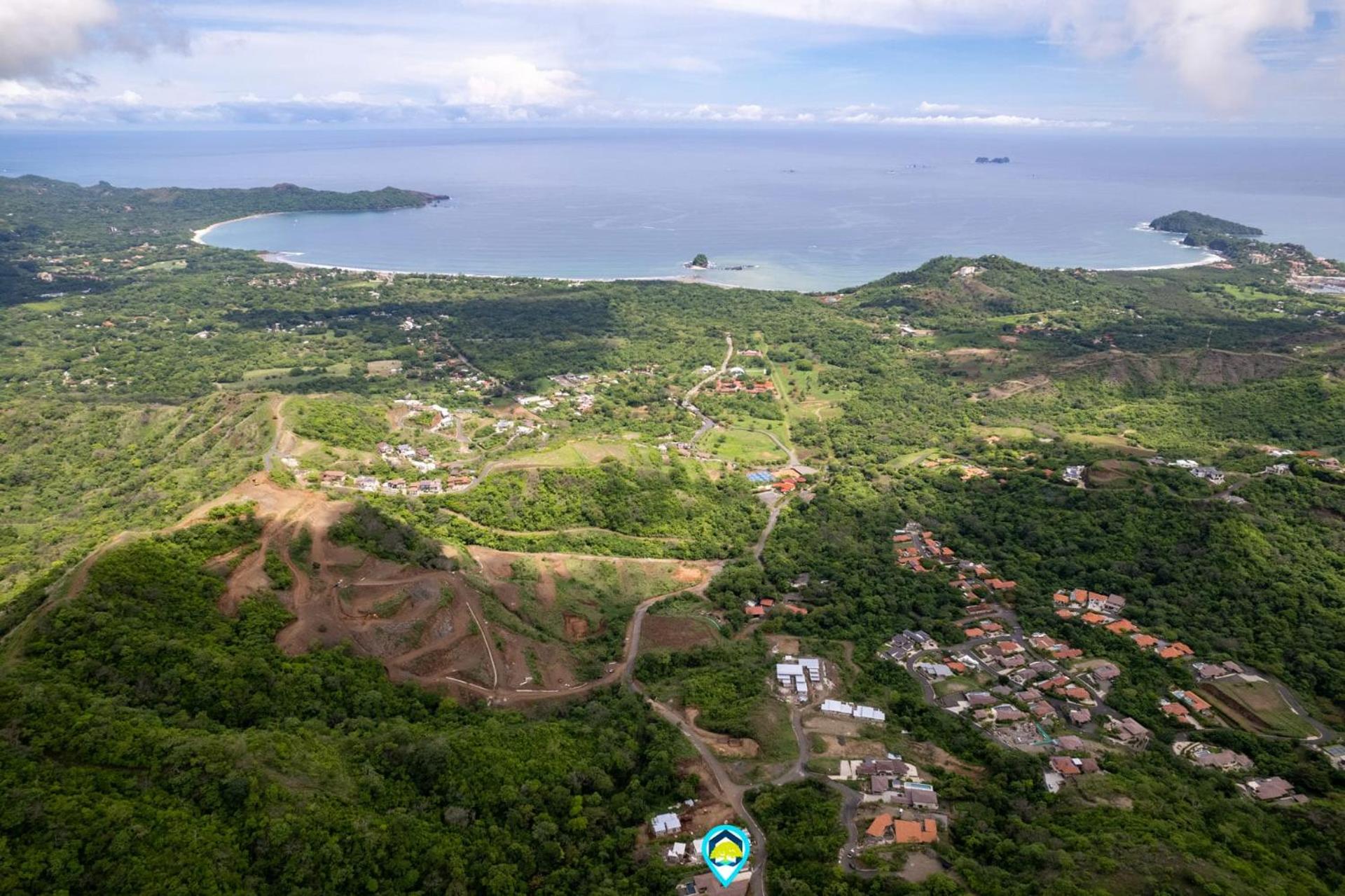 Luxe Tropical Villa with Sparkling Infinity Pool, Panoramic Ocean Views & Community Amenities
