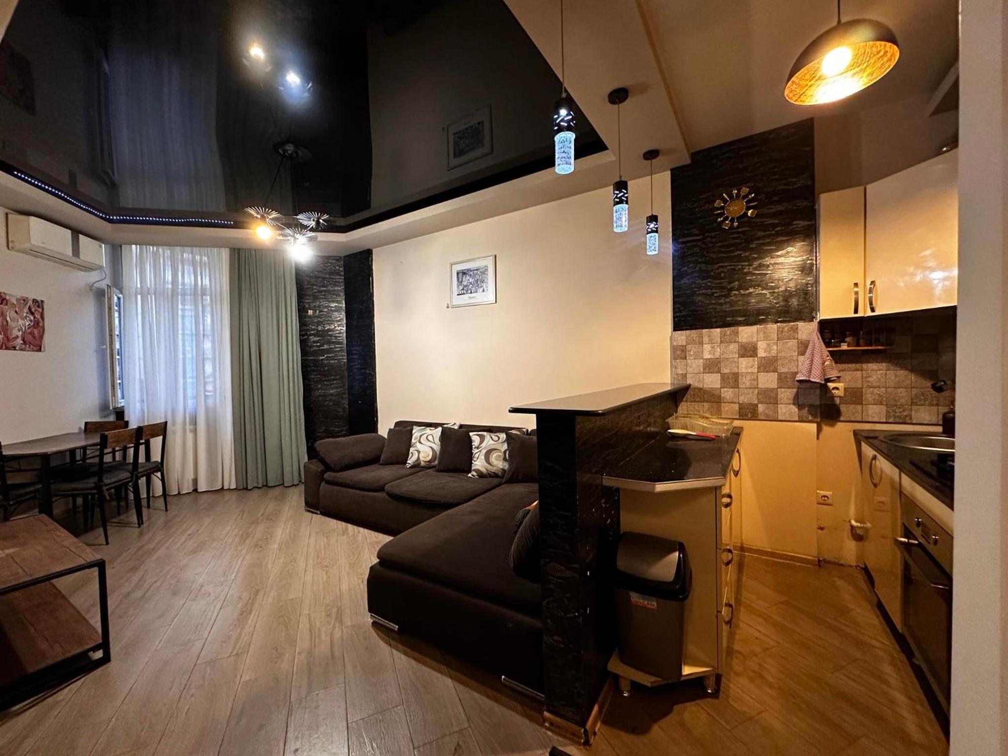 Elis Home