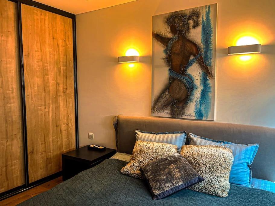 Luxury Apartments with Large Terrace in City Center view 2