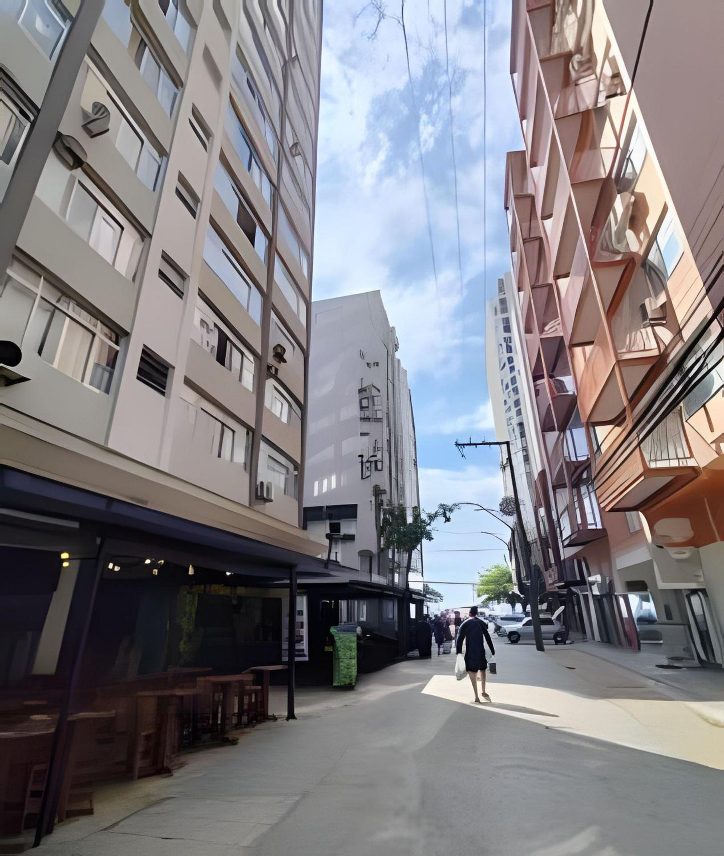 AV CENTRAL - CORAÇÃO DE BALNEÁRIO CAMBORIU! ED IMPERADOR