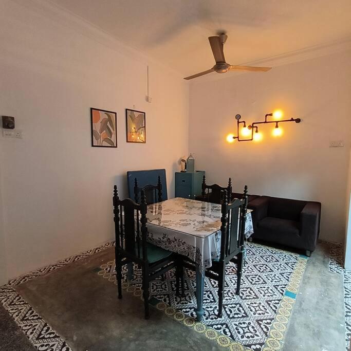 Getaway Hometsay Neaby Beach batu Ferringghi 4BR for 15px view 2