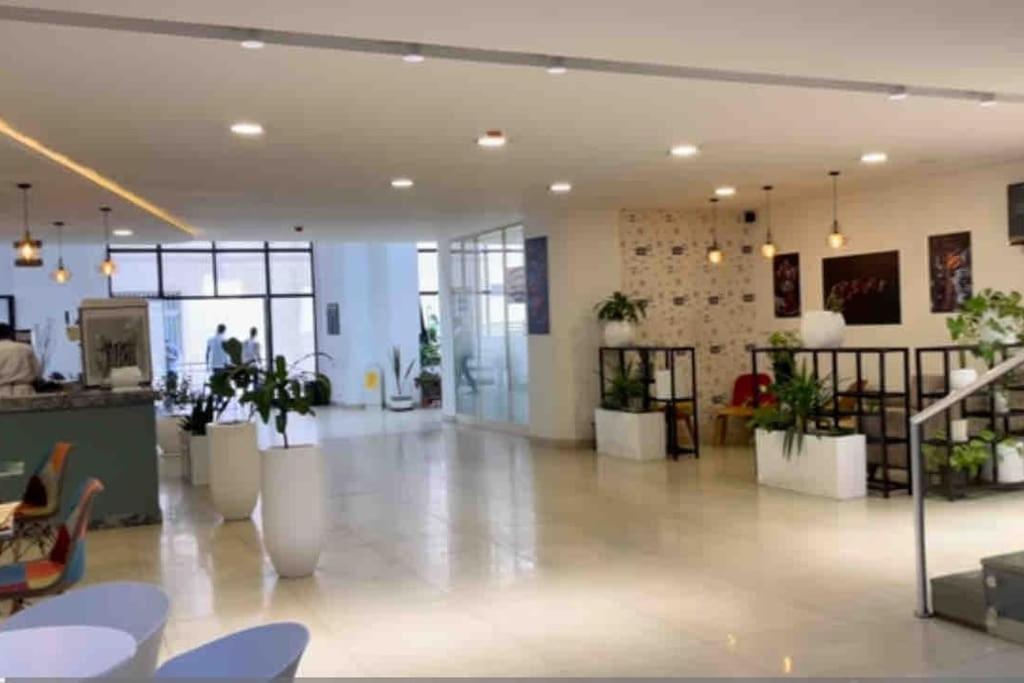 Elegant 2 bedroom Apartment