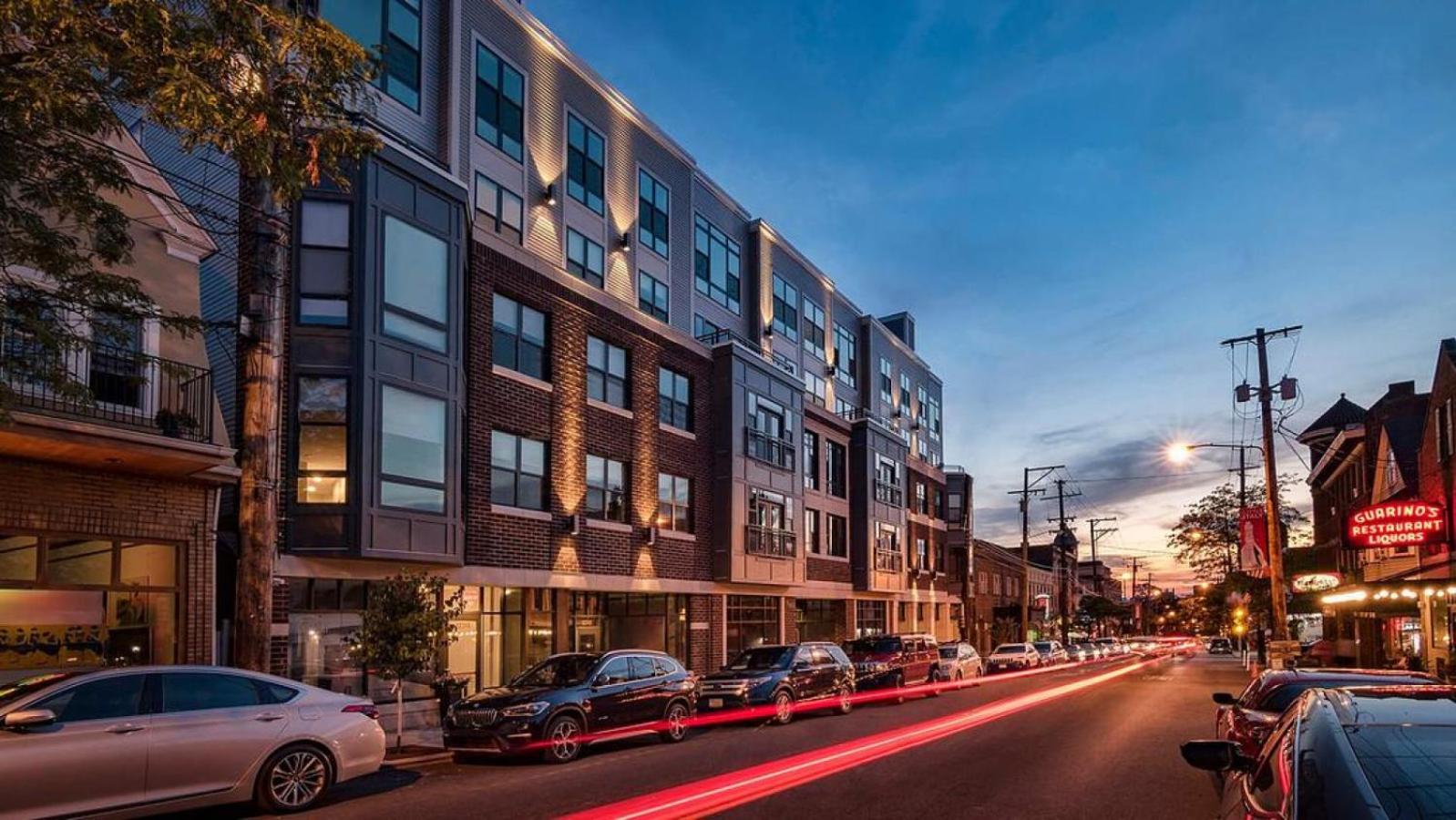 Landing at La Collina - 1 Bedroom in University Circle view 2