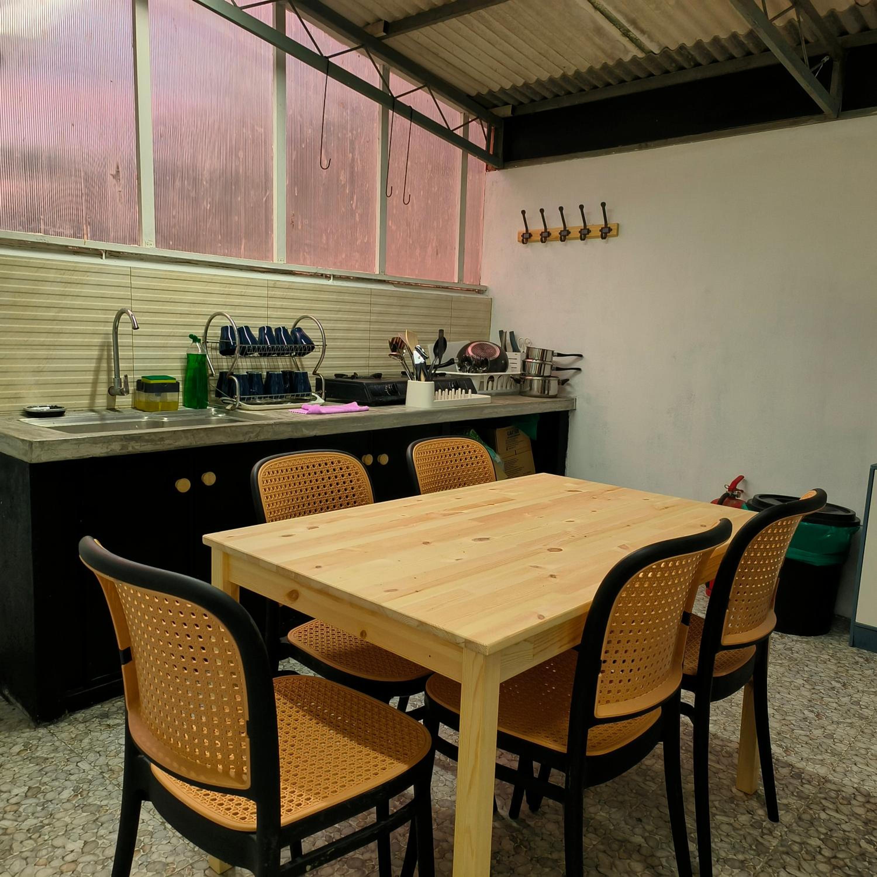 Getaway Hometsay Neaby Beach batu Ferringghi 4BR for 15px photo 3