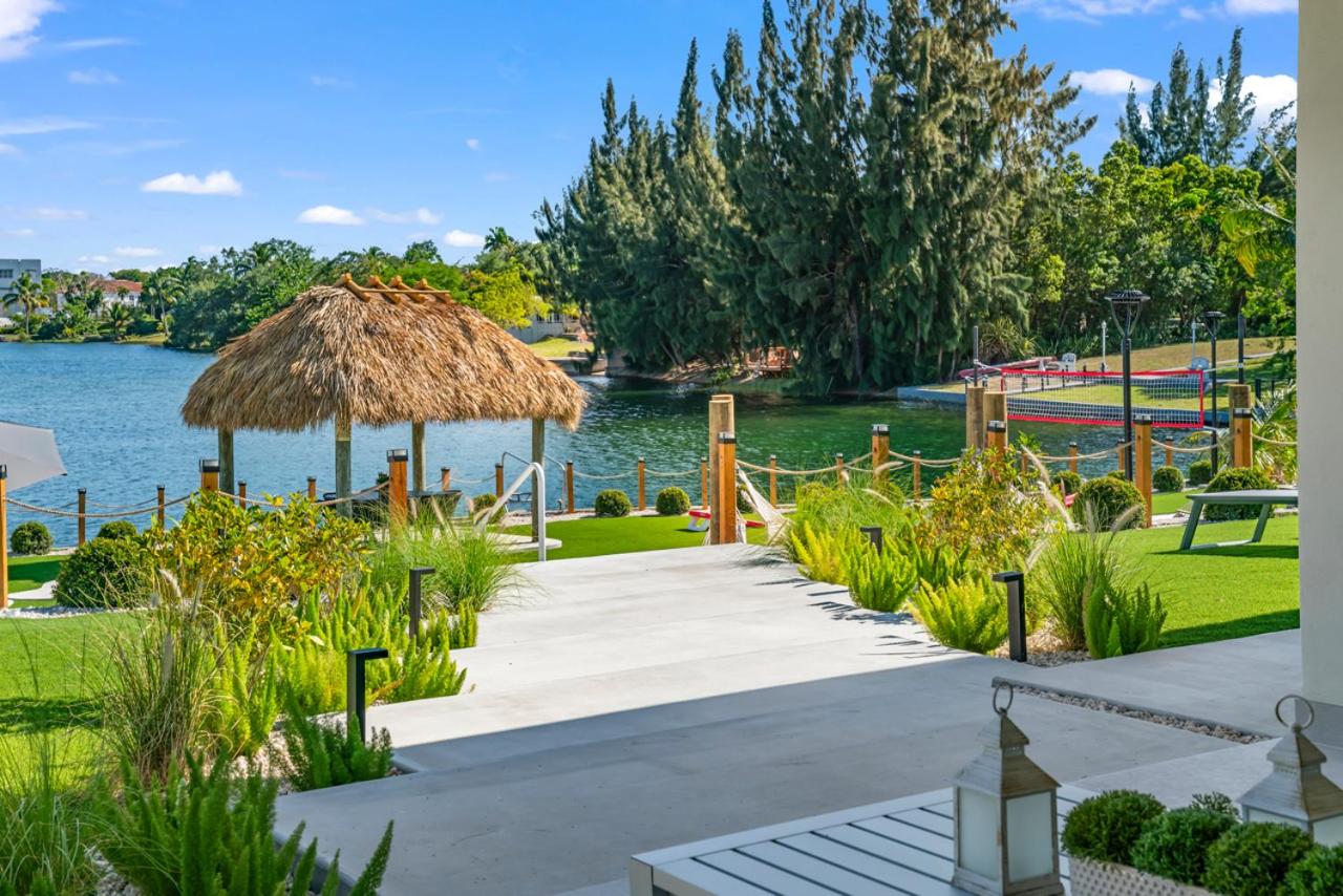 Wonderlake Infinity Pool Resort L66