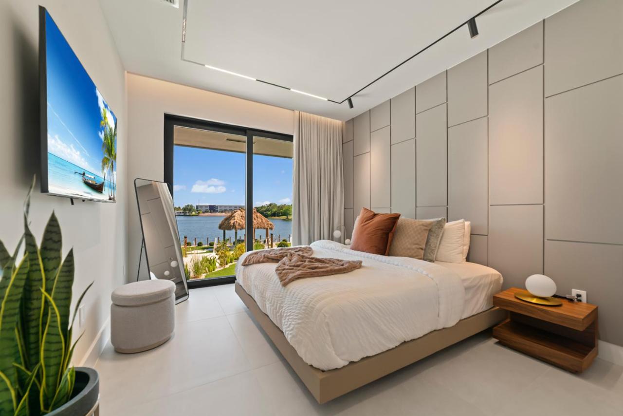 Wonderlake Infinity Pool Resort L66
