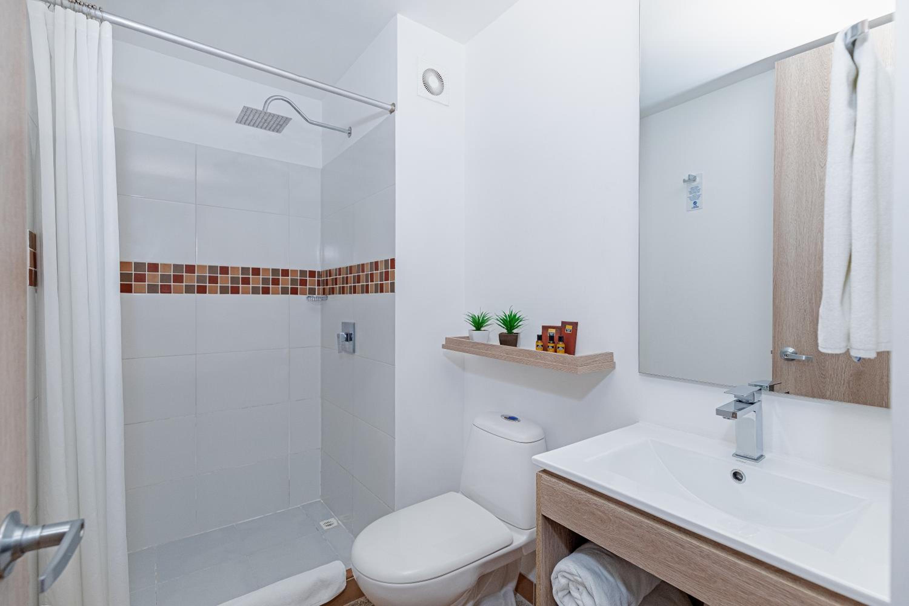 Best Western Puerto Gaitan - Property Image 21