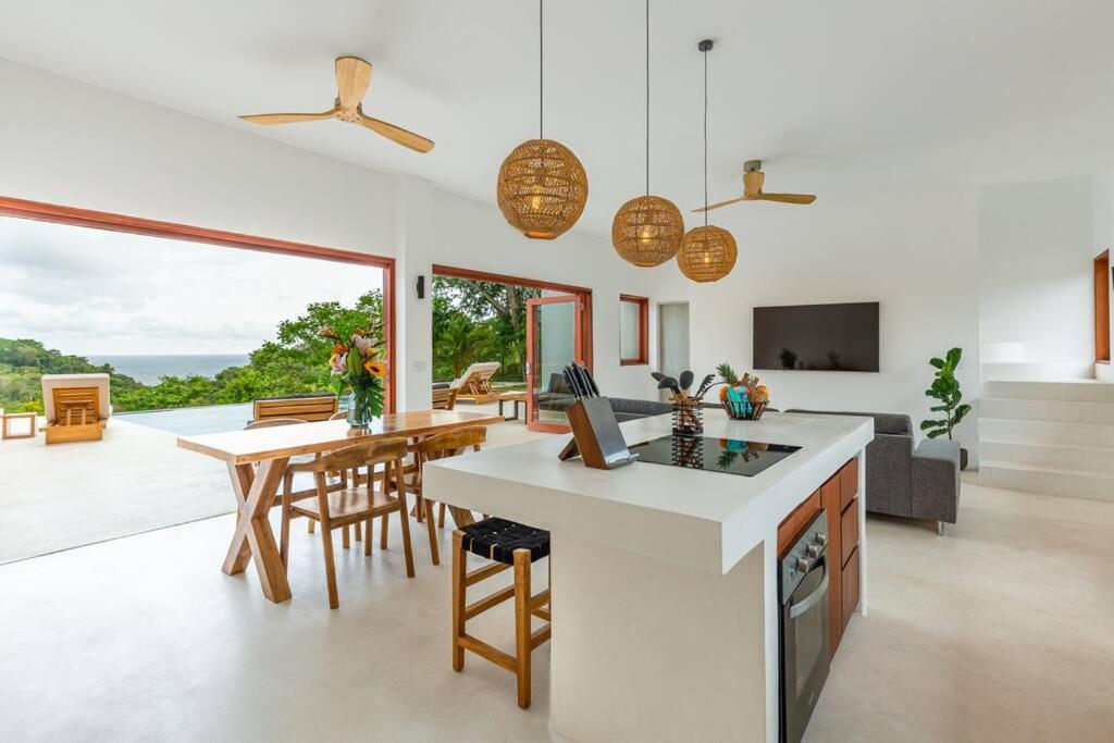 Elegant Ocean View Villa Serena