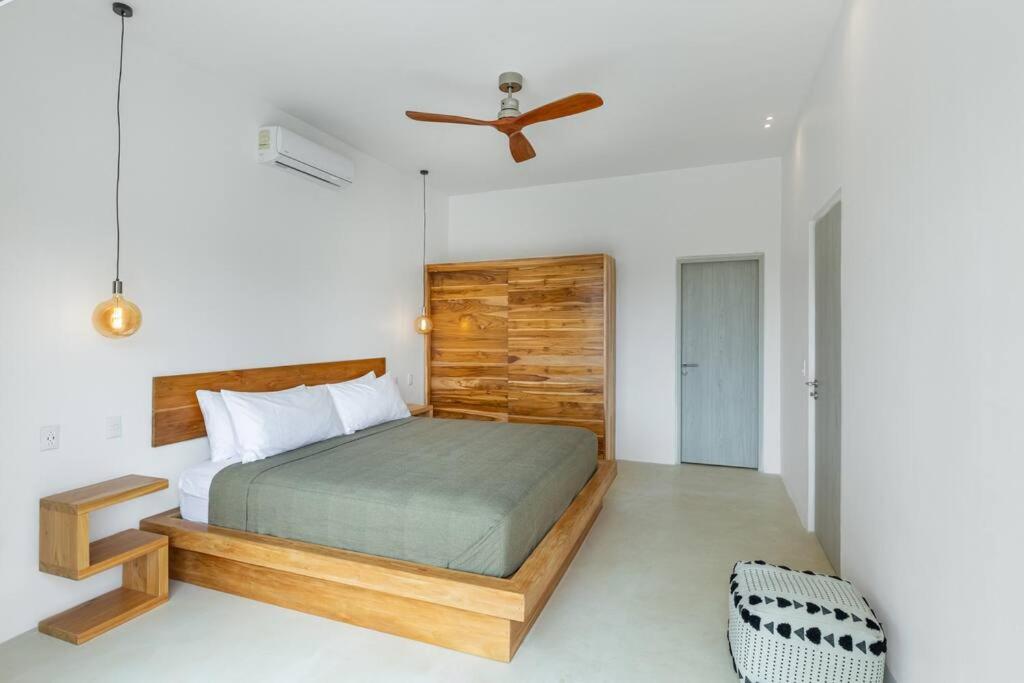 Elegant Ocean View Villa Serena