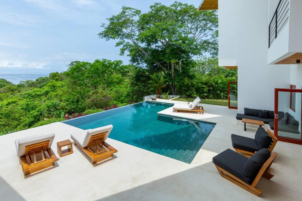 Elegant Ocean View Villa Serena