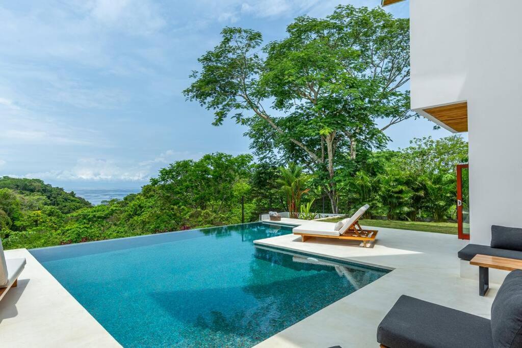 Elegant Ocean View Villa Serena