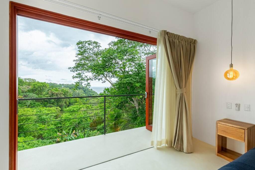 Elegant Ocean View Villa Serena