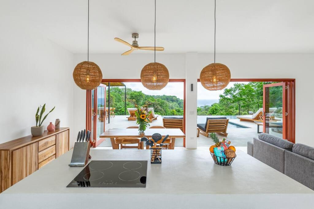 Elegant Ocean View Villa Serena