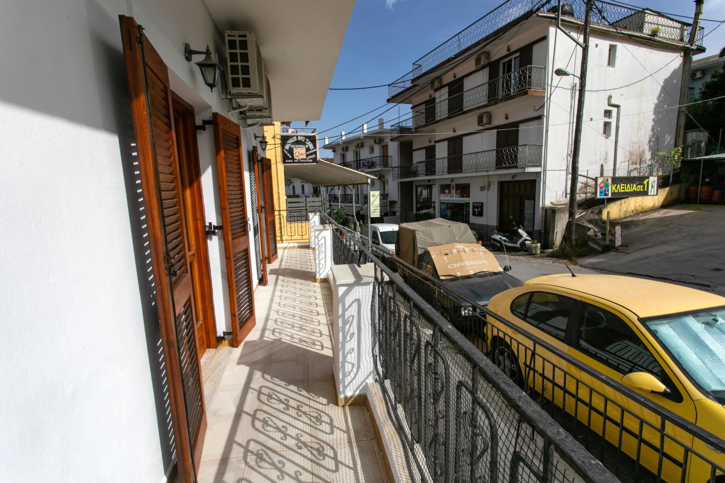 Farfalina House
