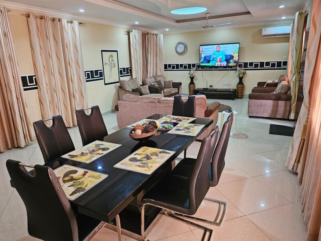 MacCarthy Residence