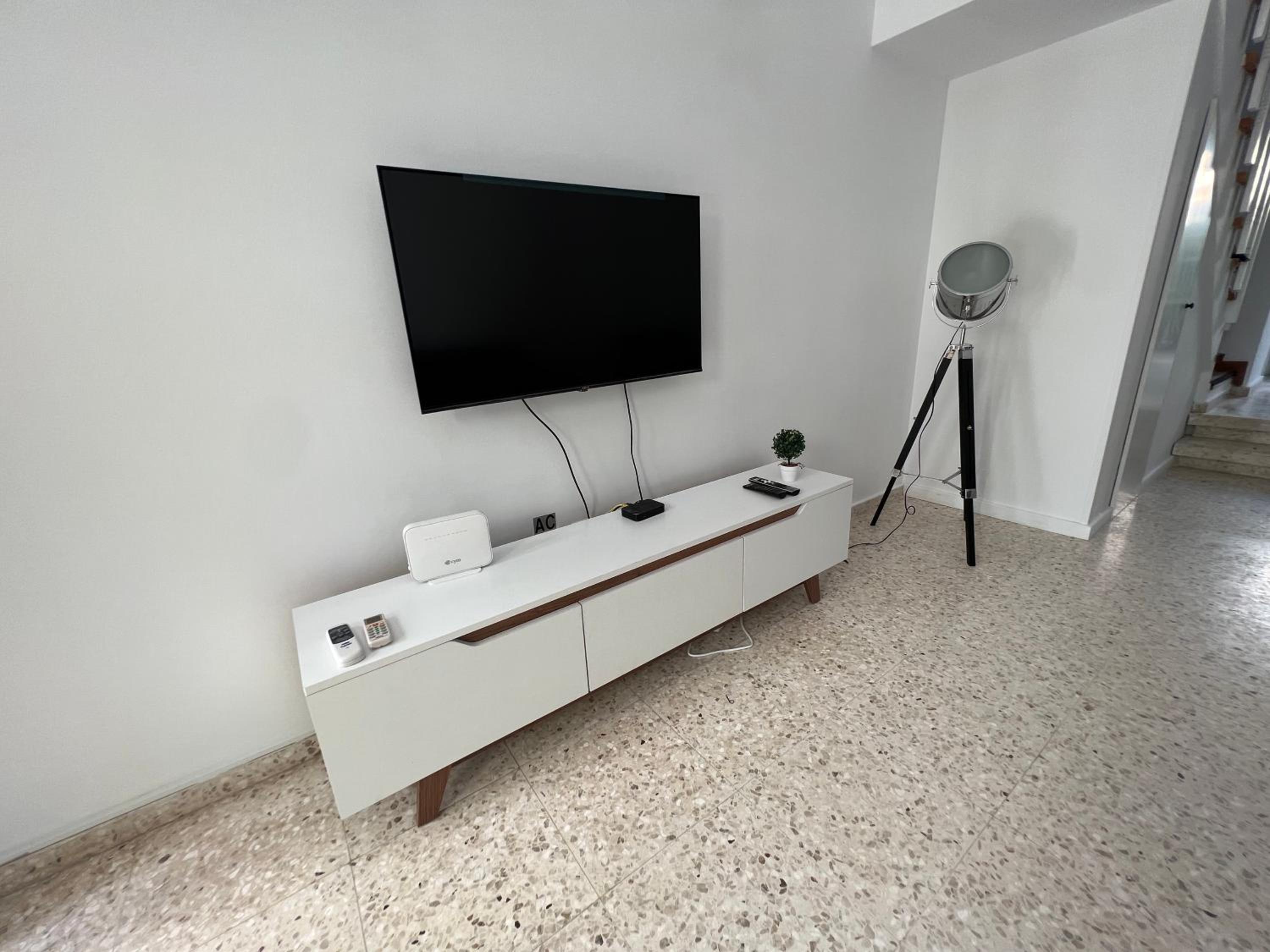Natalia's Townhouse, Margarita Gardens 003