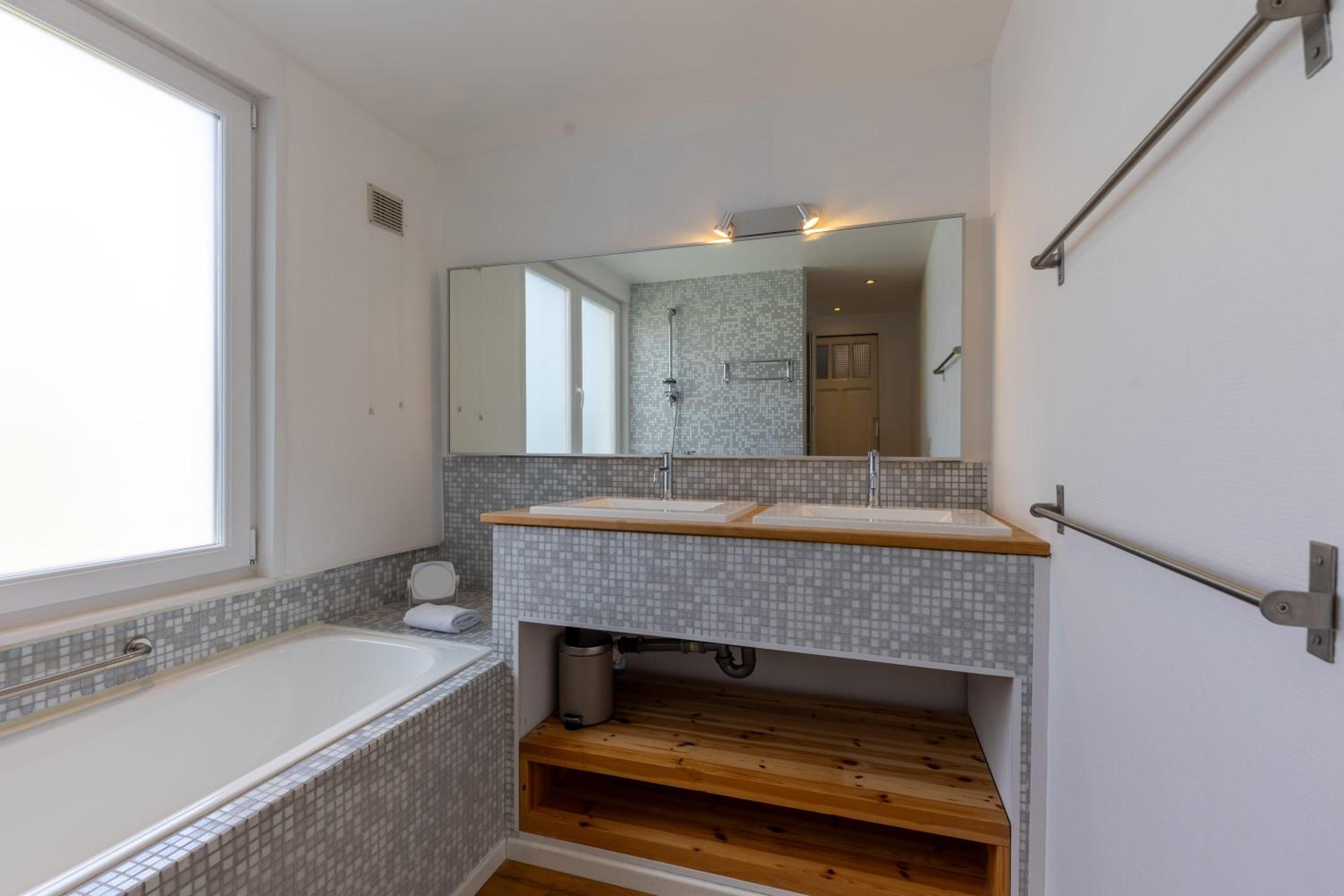 Casiola - Relaxing Holiday Home with Private Sauna