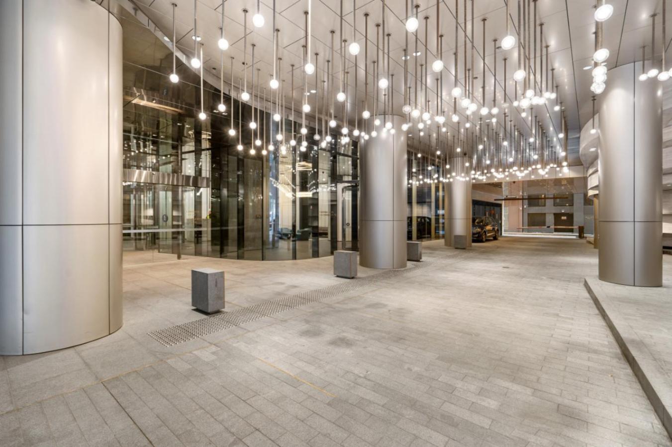 Level 38 - Australia 108 Building Southbank Apartment - sleeps 4