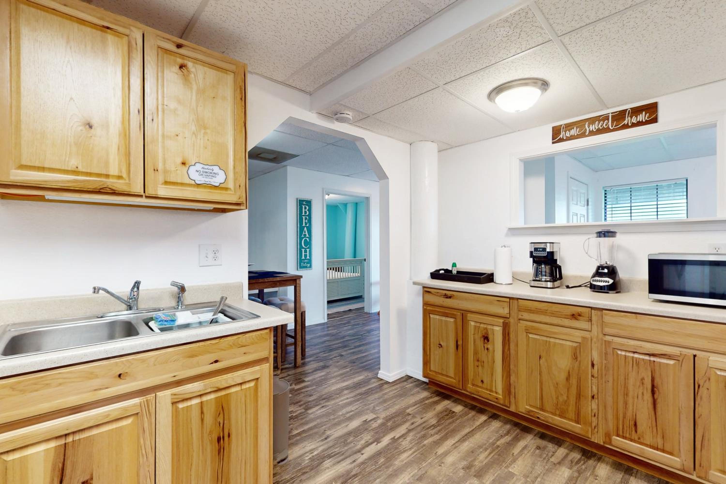 Bay Views and Beach Access Ingleside Getaway