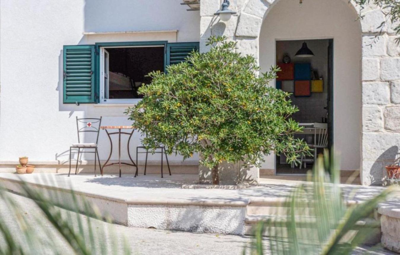 Apartment Sanja- 25m from sandy beach view 4