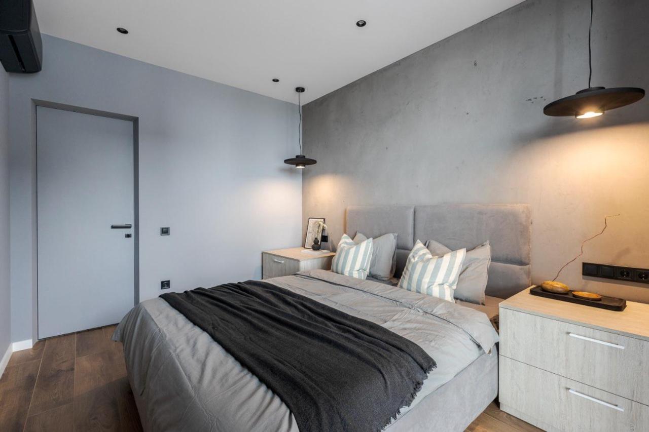 Avalon Time Apartment