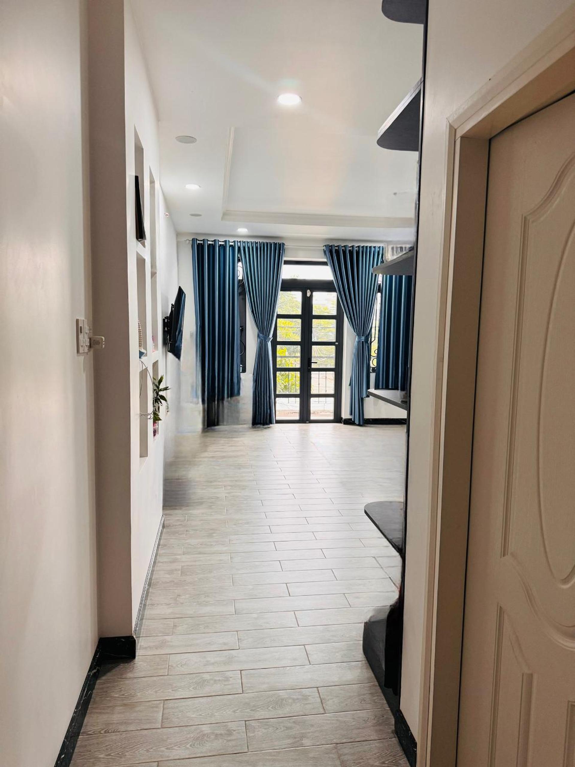 Homestay Phu Dinh District 8